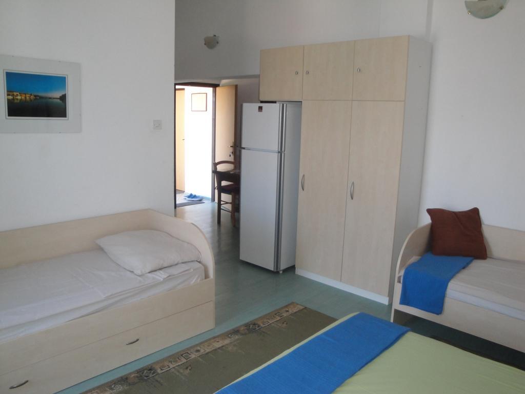 Apartments Marica Трогир Экстерьер фото